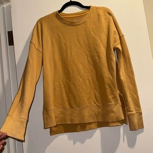 Yellow / Gold sweater , very cute